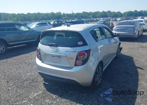 2014 Chevrolet Sonic Rs Auto из США, поврежденный, VIN 1G1JG6SB4E4234698